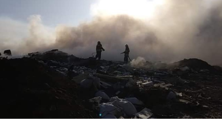 Жителі Києва задихаються від диму і смогу: причини НП і як уникнути отруєння